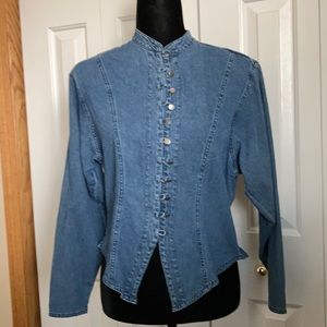 Wrangler wear long sleeve button up front